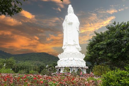Tour Đà Nẵng – Mỹ Sơn – Phố Cổ Hội An – Bà Nà Hills/Núi Thần Tài – Bảo tàng Hoàng Sa – Bán đảo Sơn Trà 3N2D – VTC04