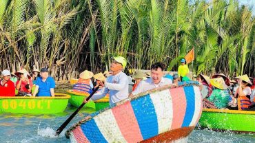 Nên đi du lịch miền Trung vào mùa nào? Gợi ý thời điểm đẹp nhất trong năm