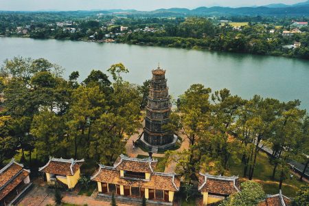 Những Địa Điểm Du Lịch Huế Không Thể Bỏ Qua